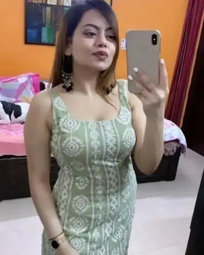 Call Girl in Dunda